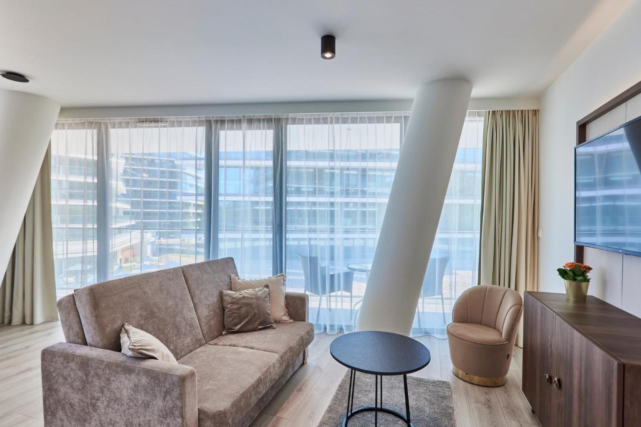 Wave - Sea Salt Apartment - Pools&Spa ミエンジズドロイェ エクステリア 写真